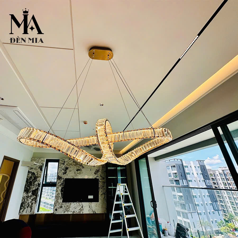 Đèn Pha Lê Xoắn